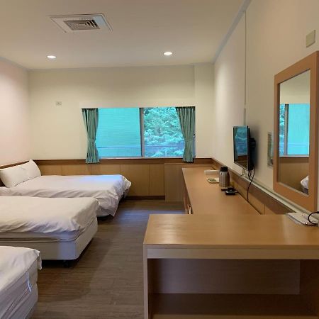 Alishan Youth Activity Center Zhongzheng  Extérieur photo