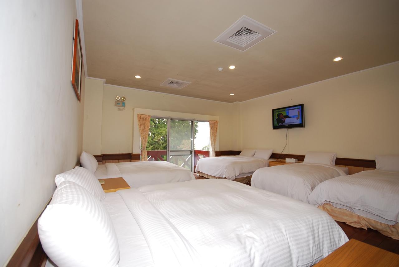 Alishan Youth Activity Center Zhongzheng  Extérieur photo