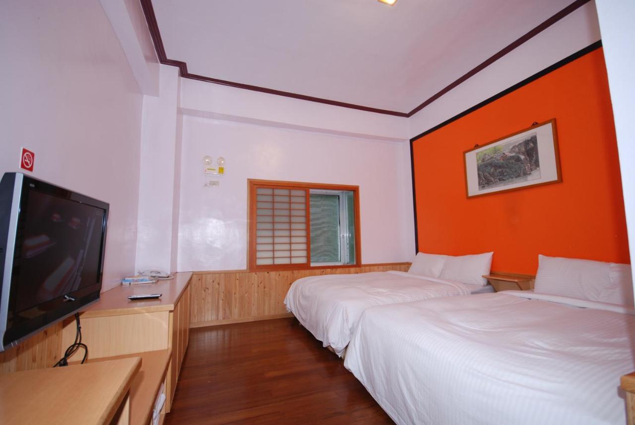 Alishan Youth Activity Center Zhongzheng  Extérieur photo
