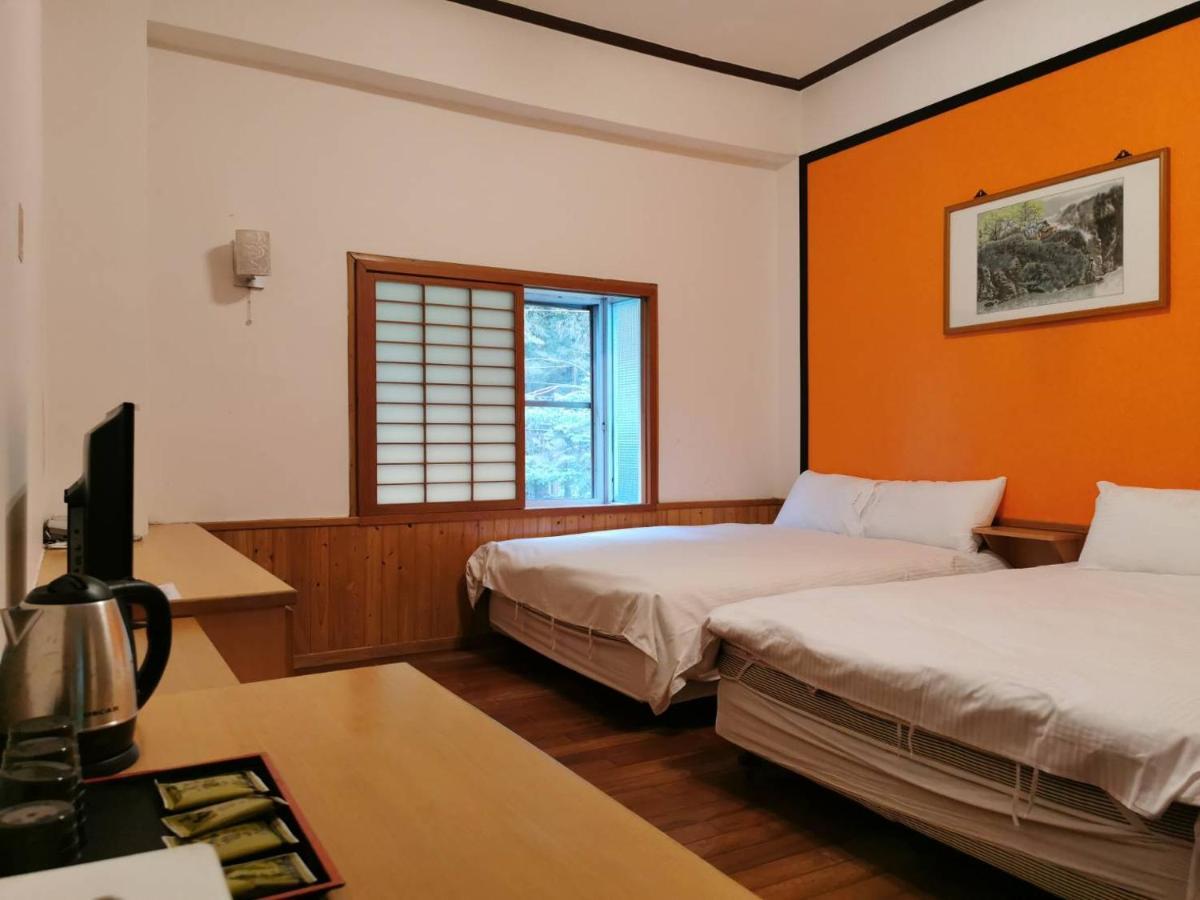 Alishan Youth Activity Center Zhongzheng  Extérieur photo