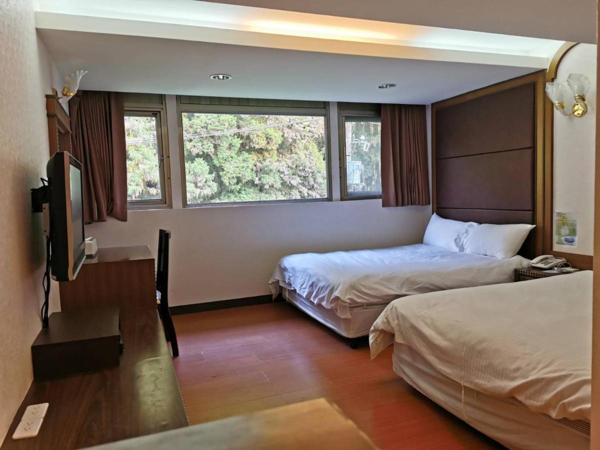 Alishan Youth Activity Center Zhongzheng  Extérieur photo