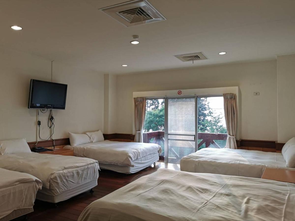 Alishan Youth Activity Center Zhongzheng  Extérieur photo